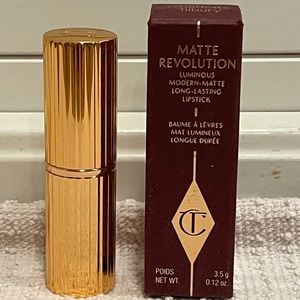 NEW Charlotte Tilbury Very Victoria Matte Lipstick